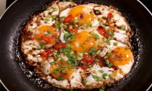 Một vitamin thường gặp lại giúp chống được nhồi máu cơ tim.